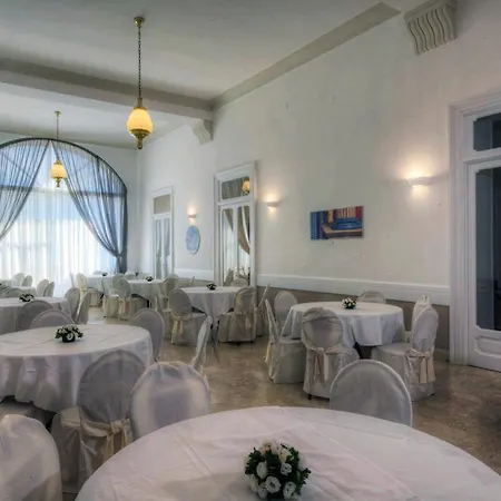 Hotel Vittoria Hotel 4*