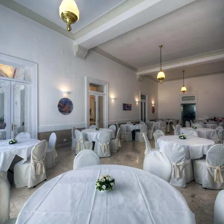 Hotel Vittoria Hotel